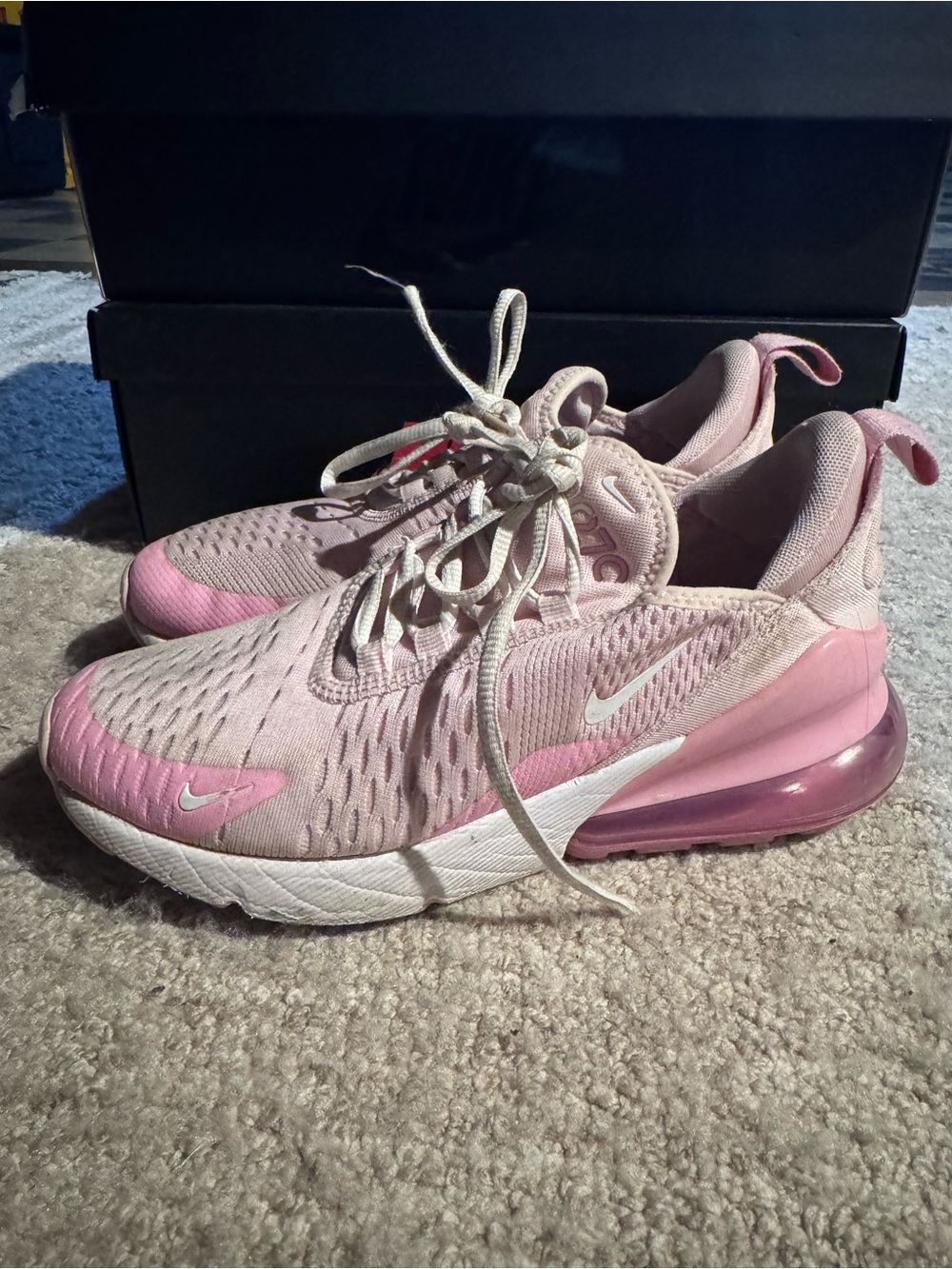 Nike Kids' Pink and Light Pink Air Max 270-style Sneakers size 4.5Y